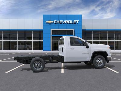 New 2026 Chevrolet Silverado 3500 - photo 1