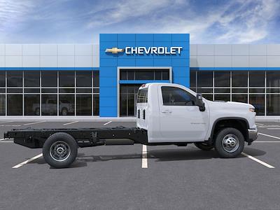 New 2026 Chevrolet Silverado 3500 - photo 1