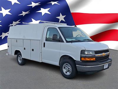 New 2024 Chevrolet Express 3500 Work Truck Regular Cab RWD 11' Reading Service Utility Van for sale #RN011860 - photo 1