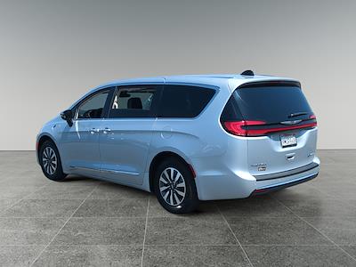 2023 Chrysler Pacifica FWD Minivan for sale #J-A506371 - photo 2
