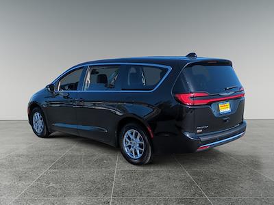 2023 Chrysler Pacifica FWD Minivan for sale #A532820R - photo 2