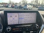Used 2022 Toyota Highlander Platinum for sale #2F2767A - photo 18