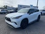 Used 2022 Toyota Highlander Platinum for sale #2F2767A - photo 6