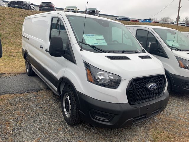 New 2025 Ford Transit 150 - photo 5