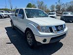 Used 2017 Nissan Frontier SL Crew Cab 4x4 Pickup for sale #E62022A - photo 16