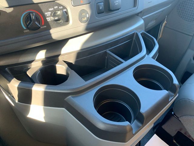 New 2026 Ford E-350 - photo 26