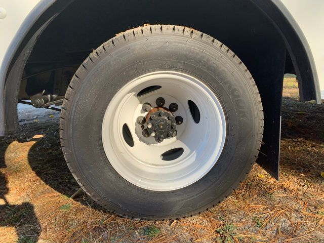 New 2026 Ford E-350 - photo 30