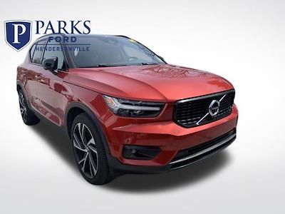 Used 2019 Volvo XC40 - photo 1