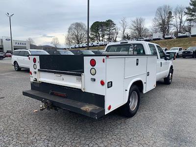 Used 2016 Ford F-350 Crew Cab Service Truck for sale #FH4437A - photo 2