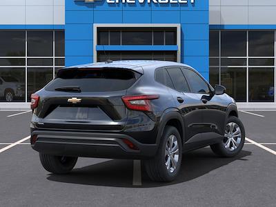 2025 Chevrolet Trax FWD SUV for sale #C50677 - photo 2