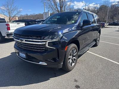 Used 2022 Chevrolet Suburban - photo 1