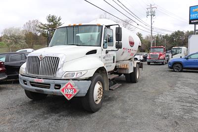 2003 International 4400 SBA 4x2 Tanker Truck for sale #CH-5101UT - photo 1