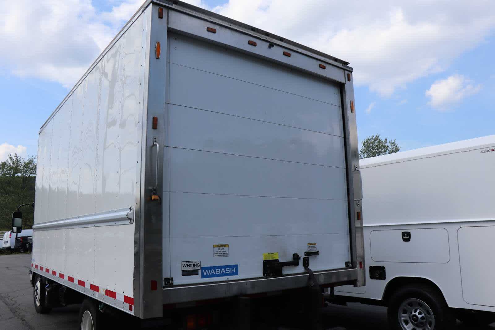 Used 2023 Chevrolet LCF 4500XD - photo 8