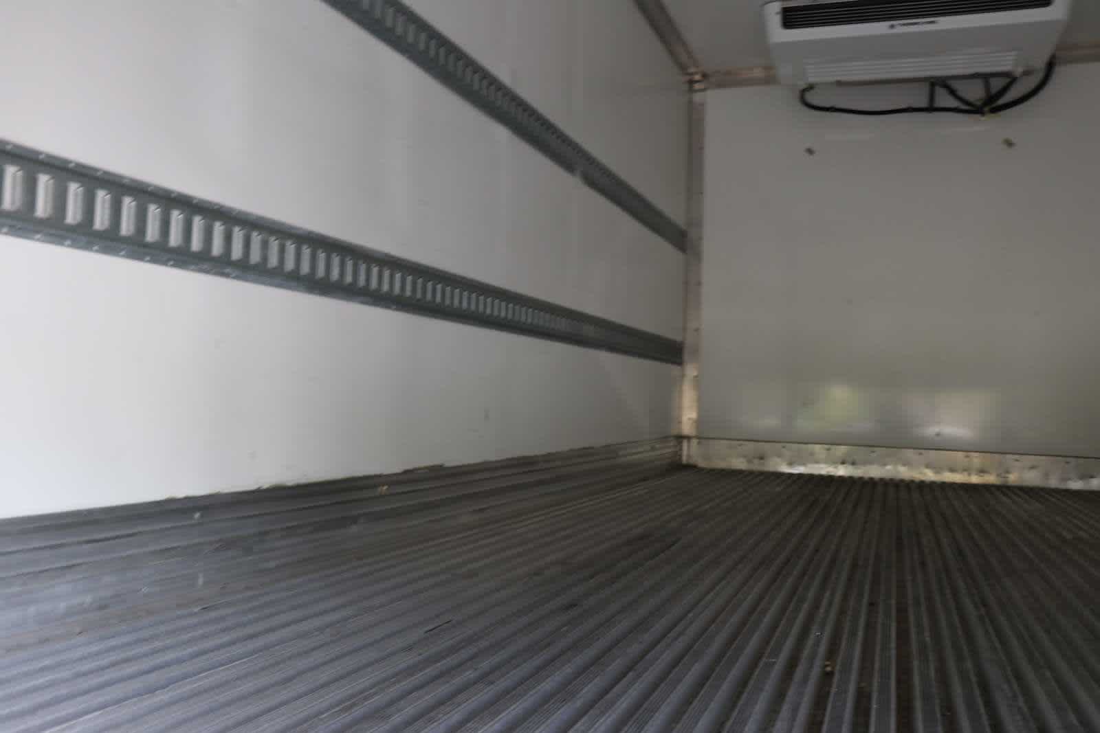 Used 2023 Chevrolet LCF 4500XD - photo 9