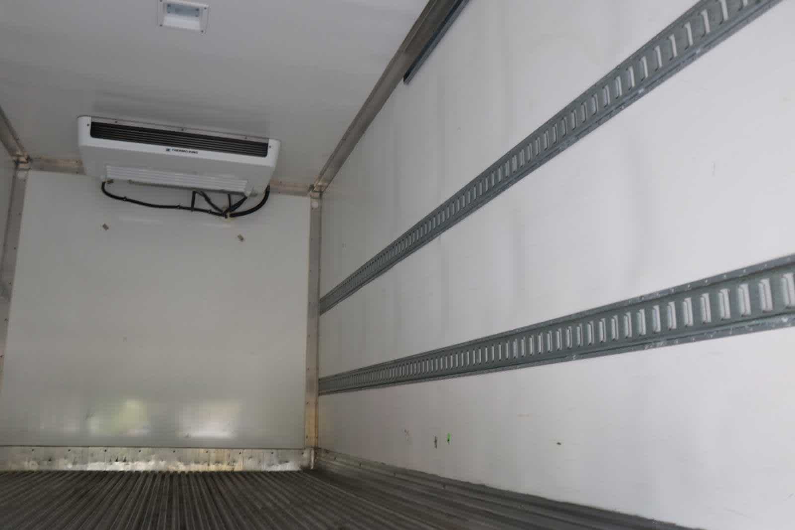 Used 2023 Chevrolet LCF 4500XD - photo 10