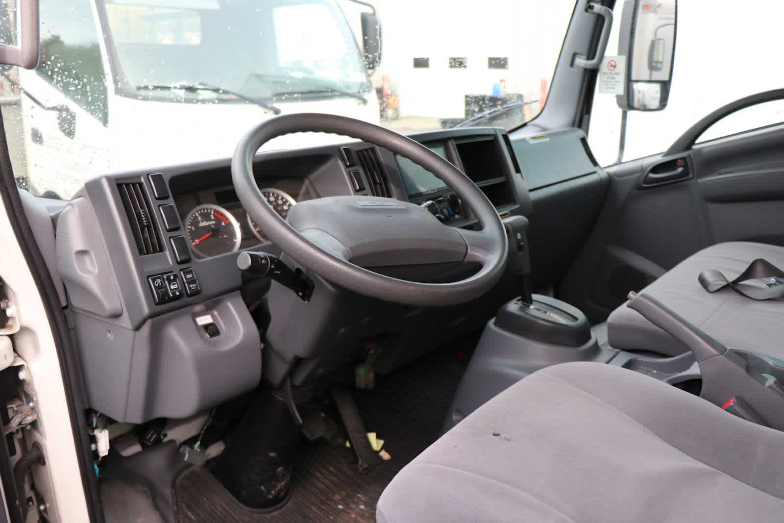 Used 2022 Chevrolet LCF 5500HD - photo 6