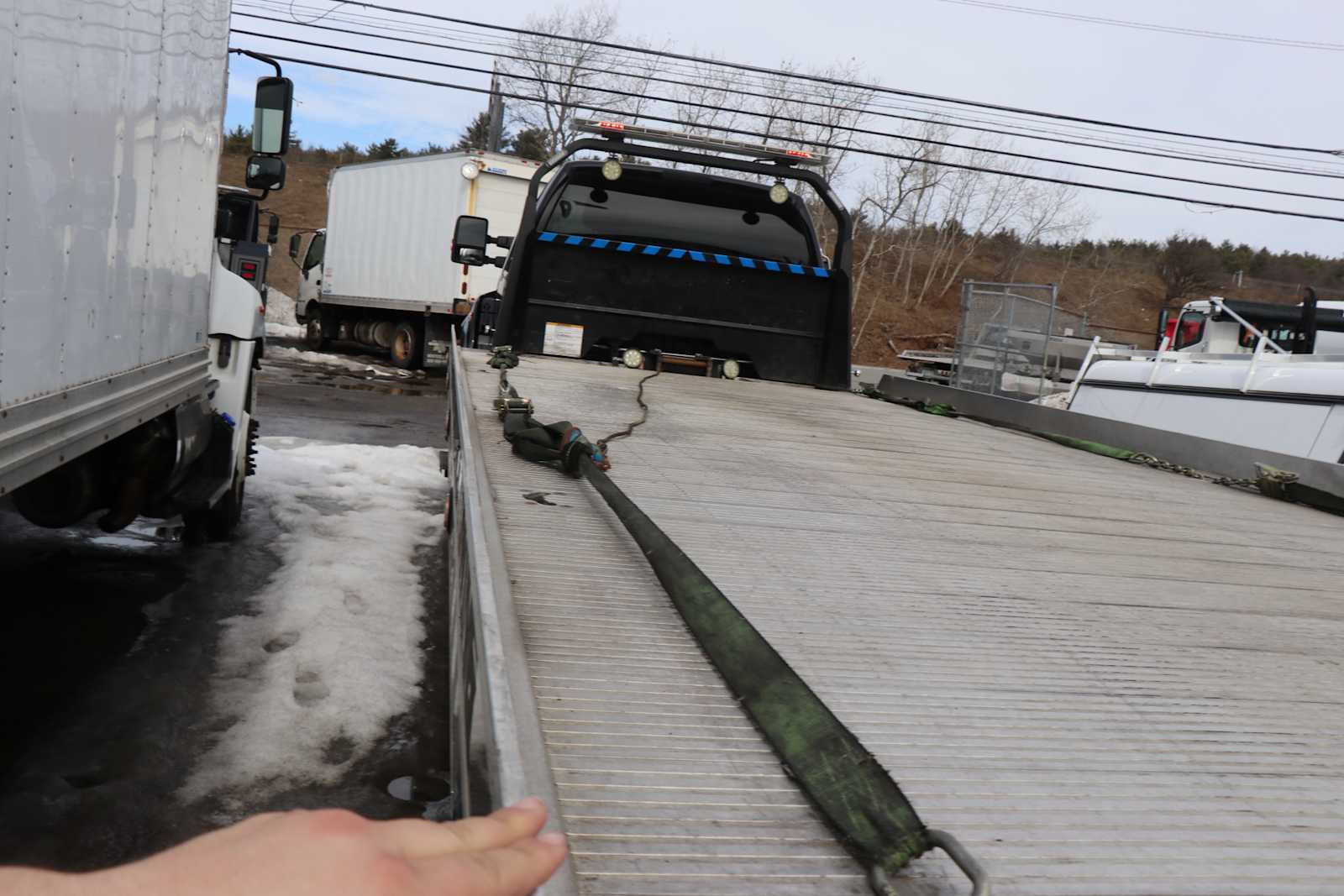 Used 2022 Ford F-650 - photo 16