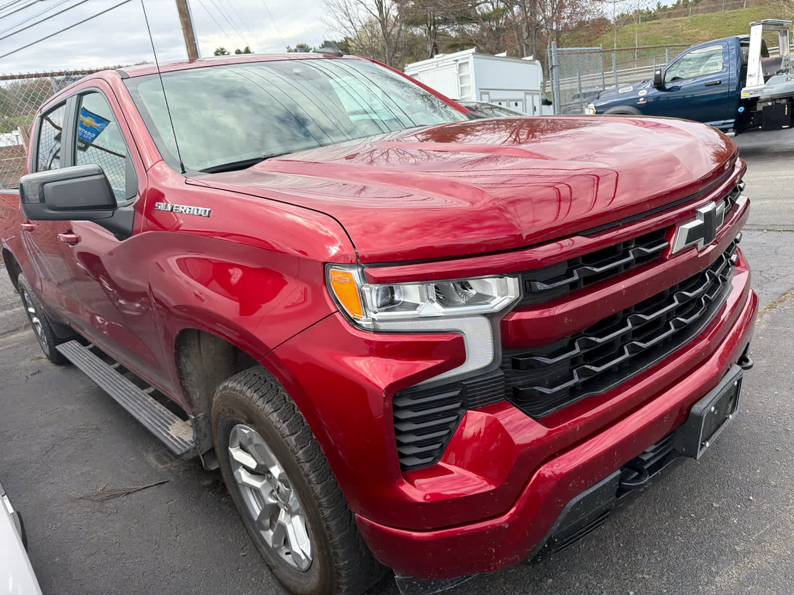 Used 2024 Chevrolet Silverado 1500 - photo 5
