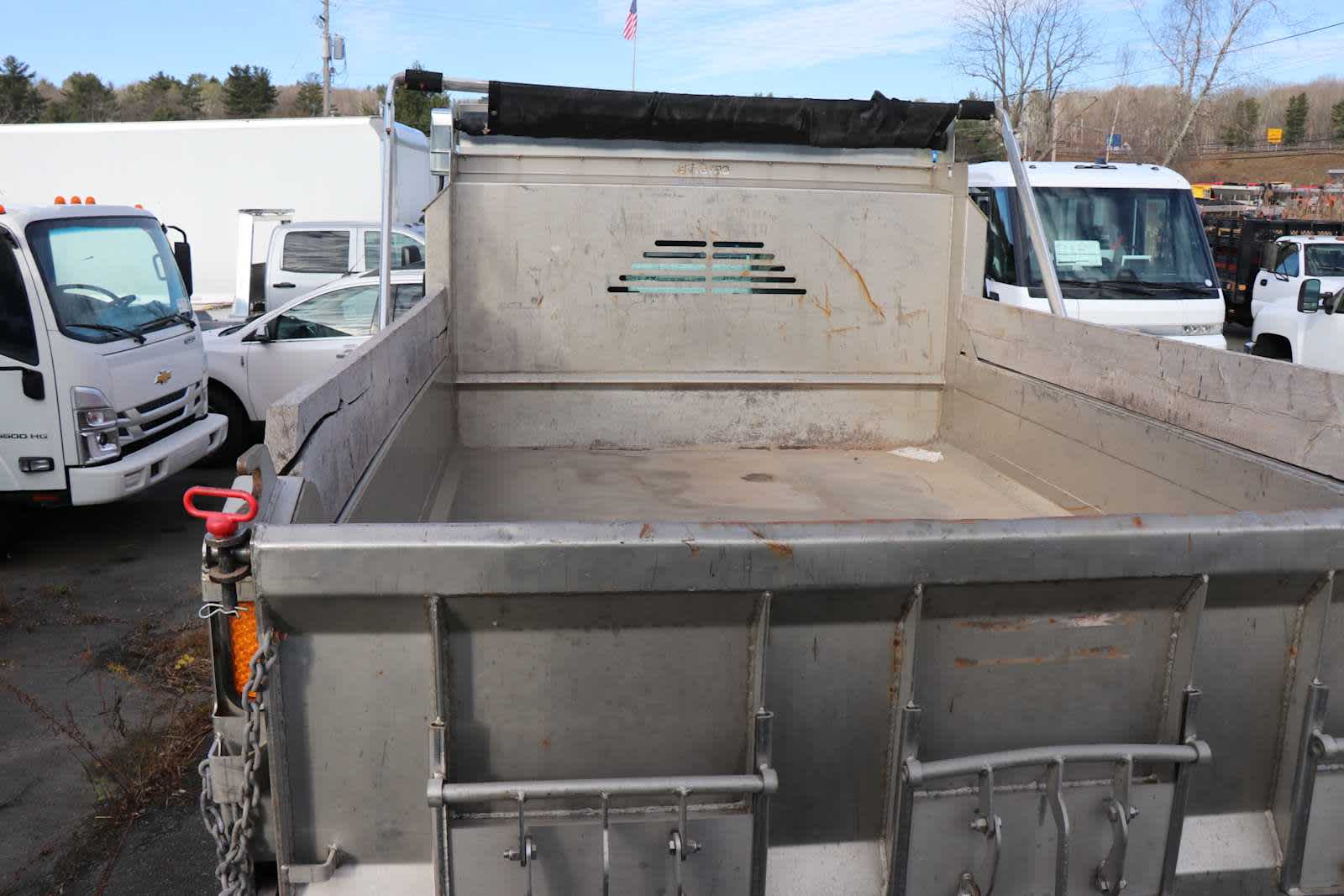 Used 2019 Chevrolet Silverado 6500 - photo 6
