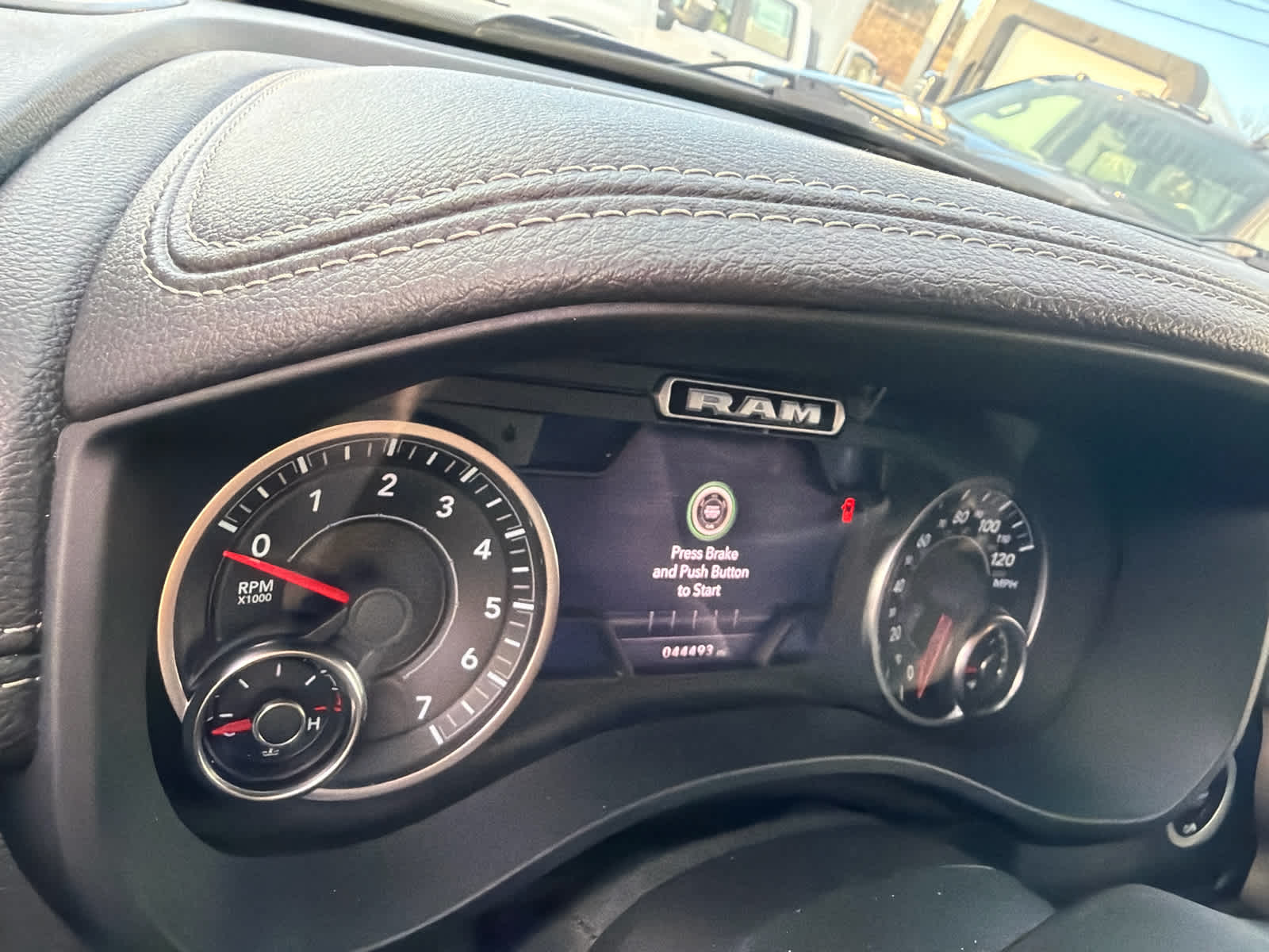 Used 2021 Ram 1500 - photo 13