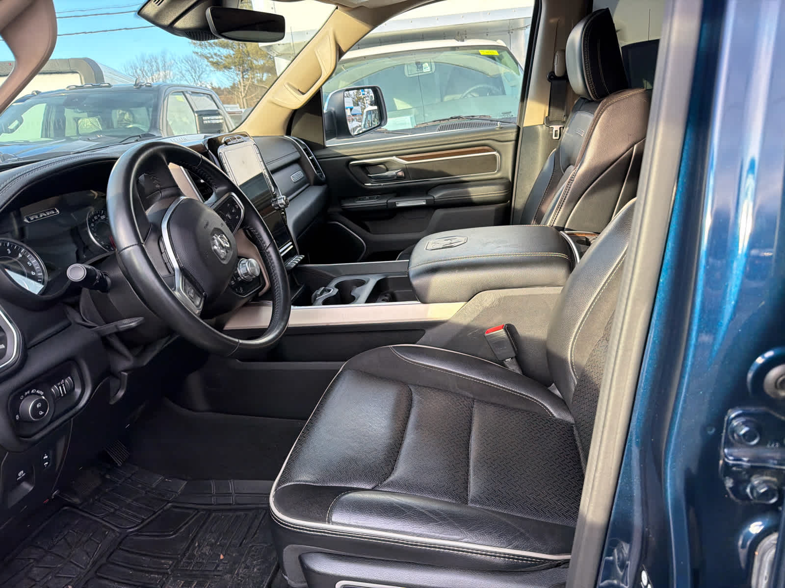 Used 2021 Ram 1500 - photo 7