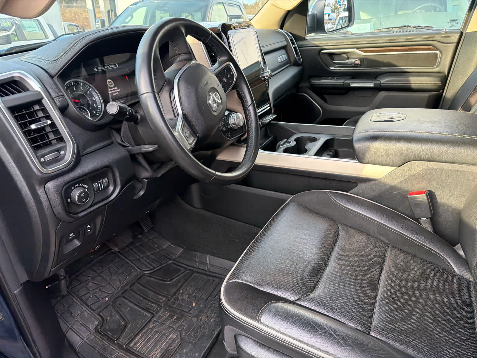 Used 2021 Ram 1500 - photo 8