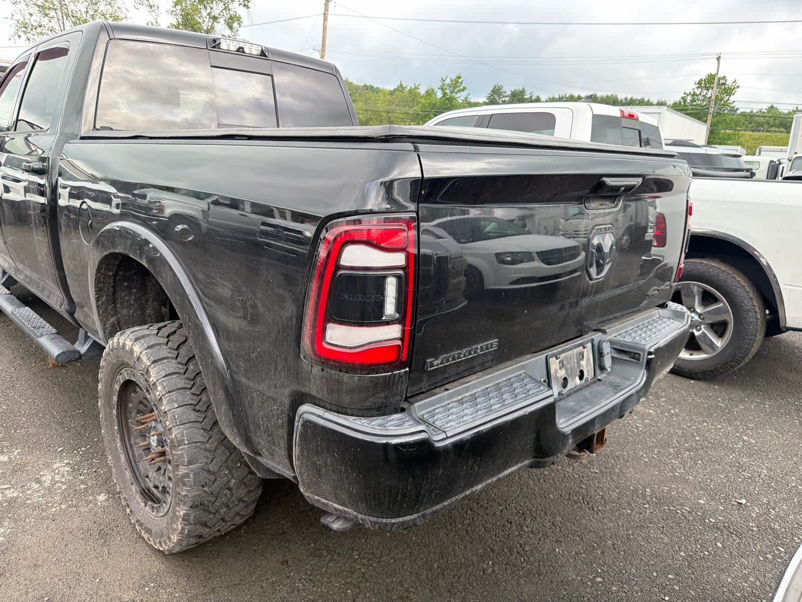 Used 2019 Ram 3500 - photo 2
