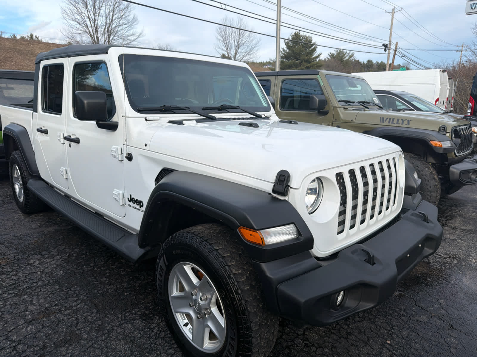 Used 2020 Jeep Gladiator - photo 12