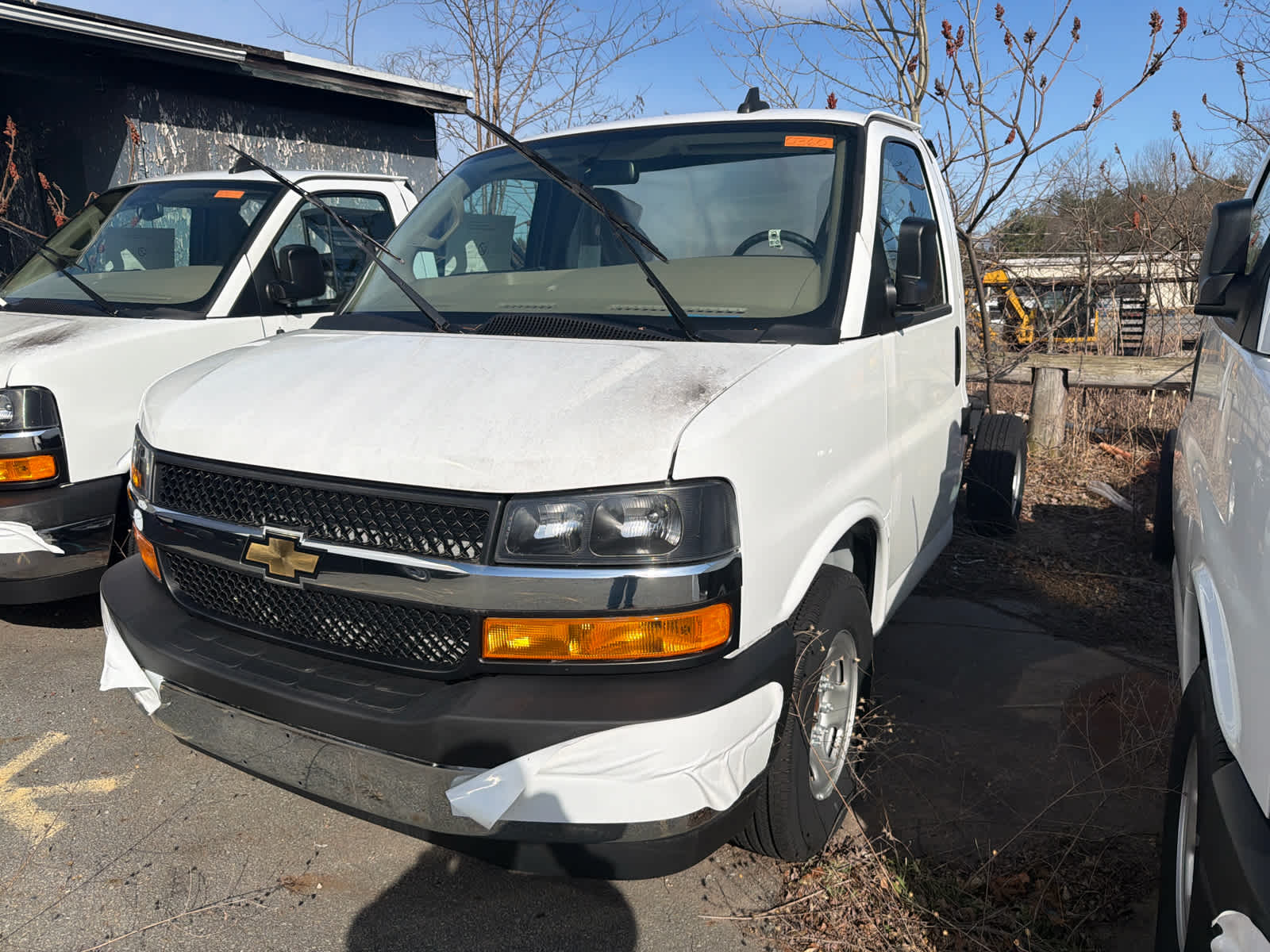 New 2023 Chevrolet Express 3500 - photo 1