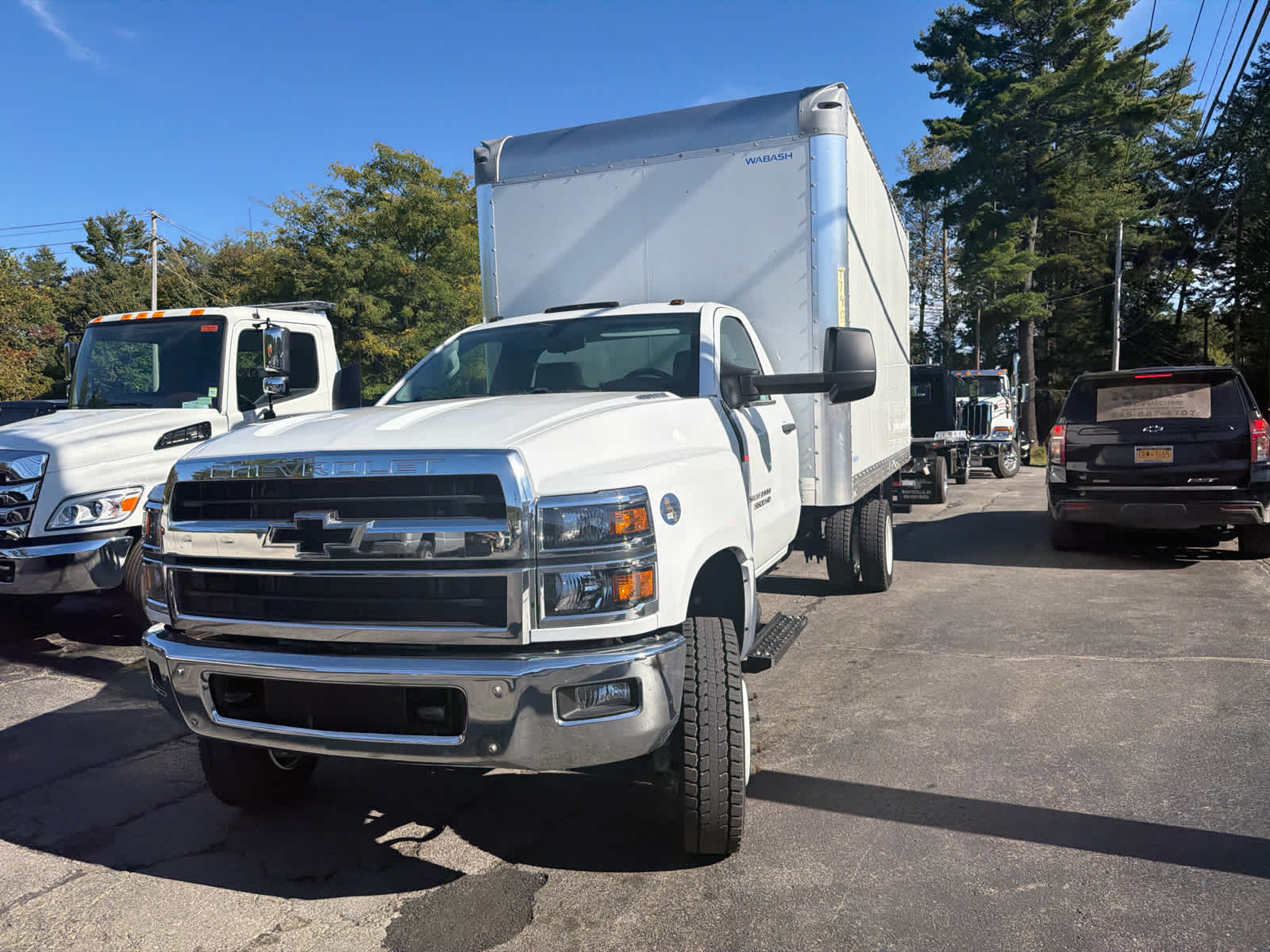 New 2024 Chevrolet Silverado 5500 - photo 2