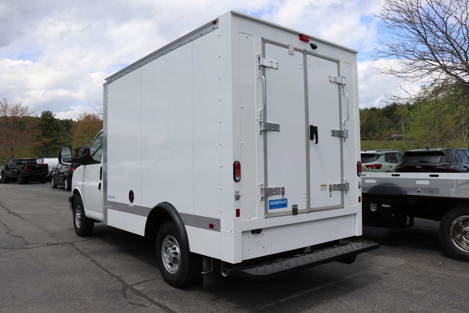 New 2025 Chevrolet Express 3500 - photo 1