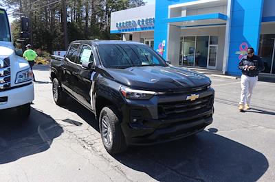 2025 Chevrolet Colorado Crew Cab 4WD Pickup for sale #S704 - photo 1