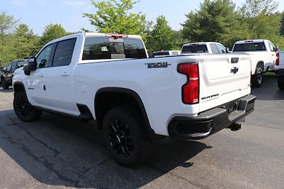 2025 Chevrolet Silverado 2500 Crew Cab 4WD Pickup for sale #S809 - photo 2