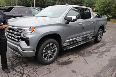 New 2025 Chevrolet Silverado 1500 High Country Crew Cab 4WD Pickup for sale #S856 - photo 1