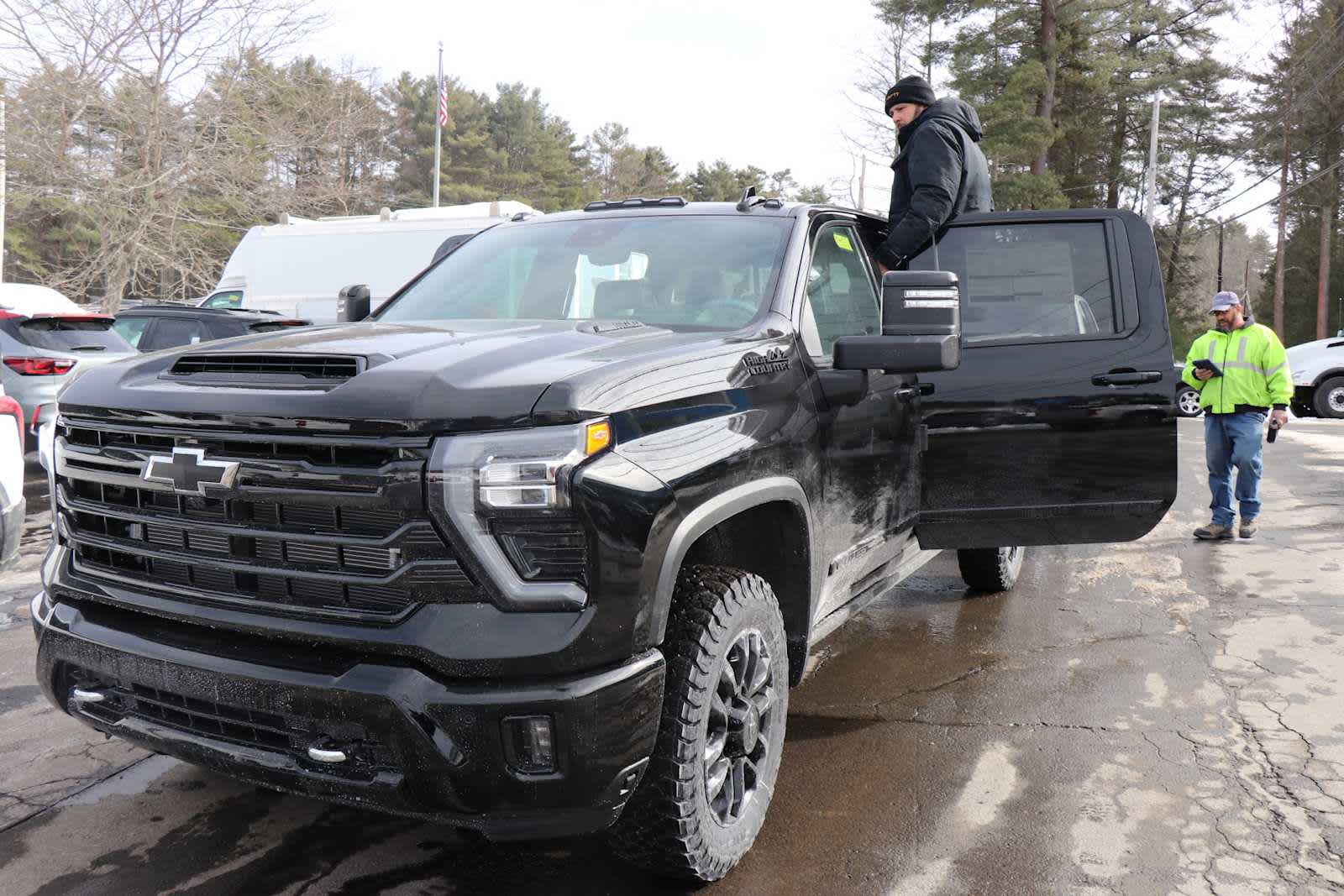 New 2026 Chevrolet Silverado 2500 - photo 2