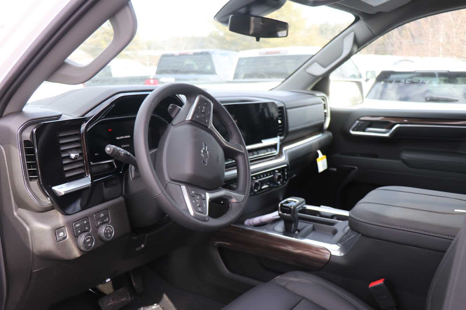 New 2026 Chevrolet Silverado 1500 - photo 5