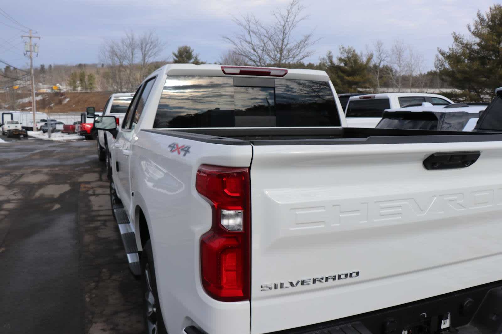 New 2026 Chevrolet Silverado 1500 - photo 2