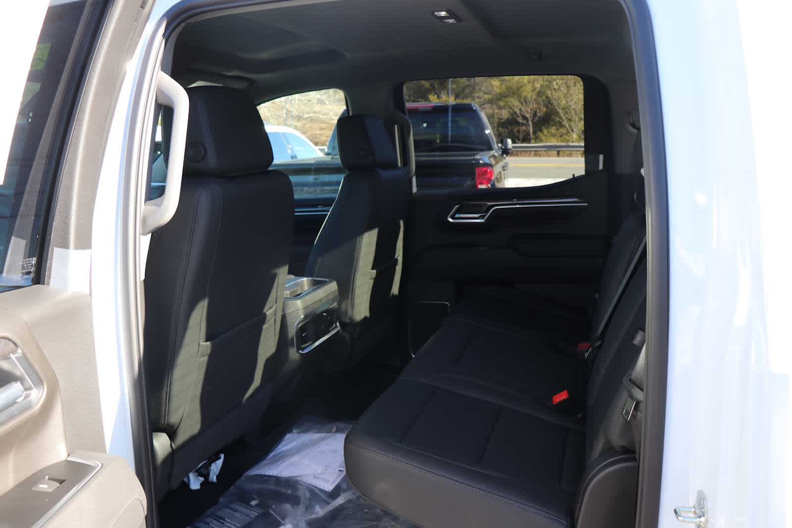 New 2026 Chevrolet Silverado 1500 - photo 5
