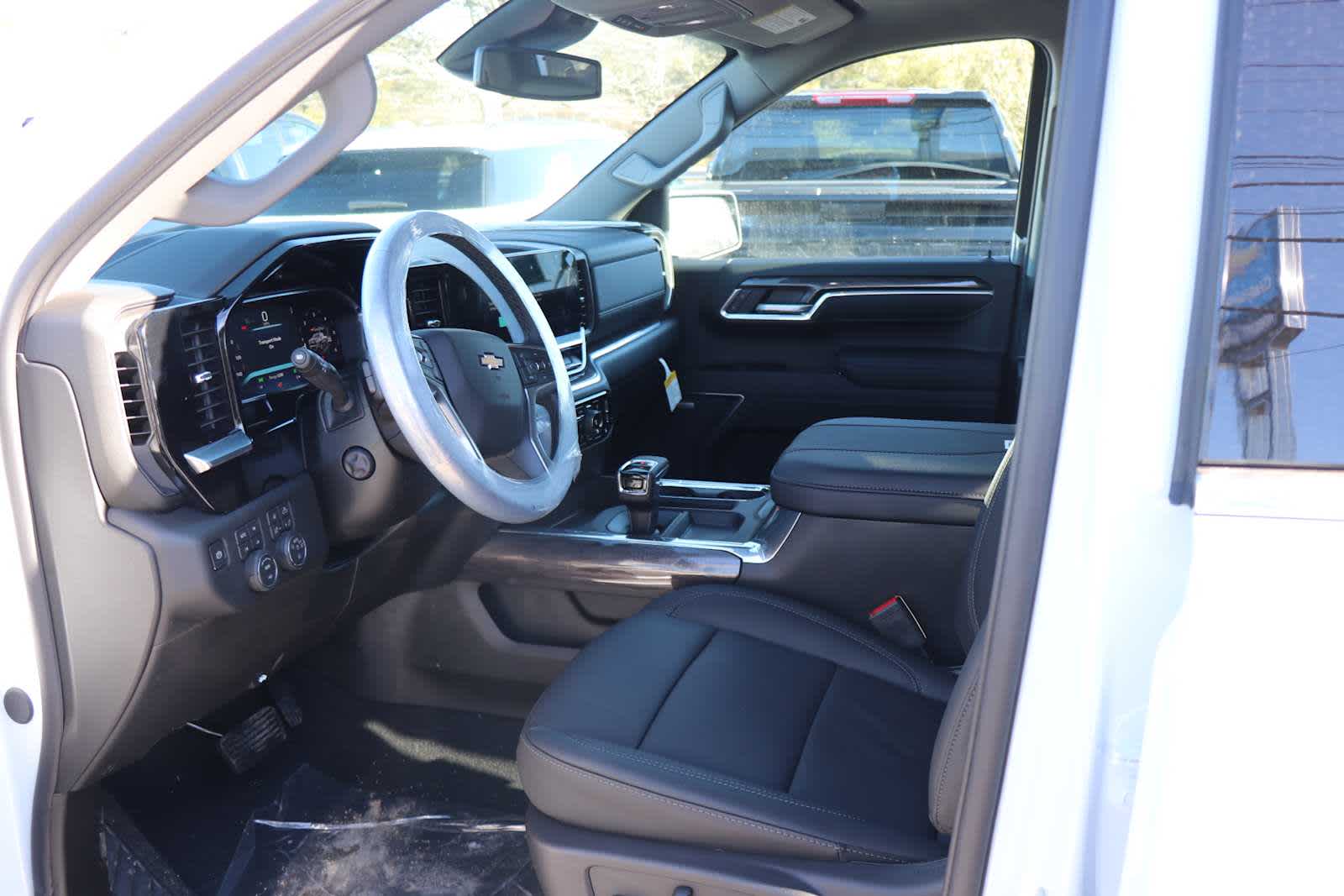 New 2026 Chevrolet Silverado 1500 - photo 6