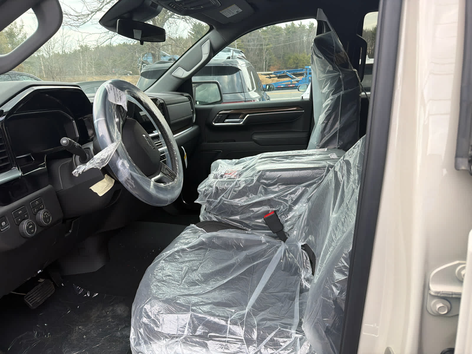 New 2026 Chevrolet Silverado 1500 - photo 8