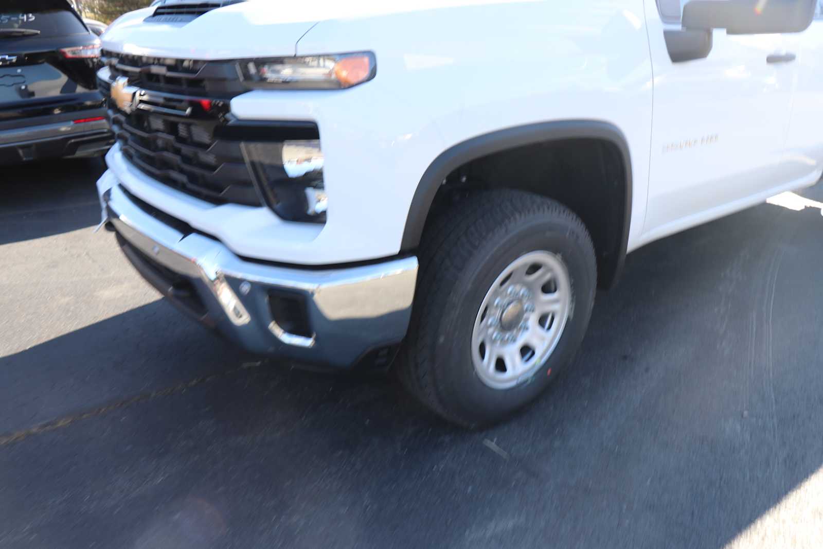 New 2026 Chevrolet Silverado 3500 - photo 7