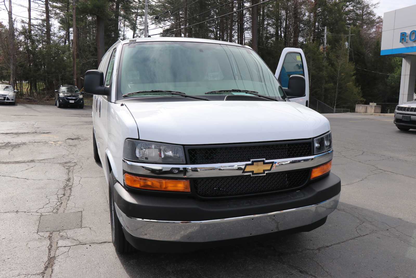 New 2026 Chevrolet Express 2500 - photo 10