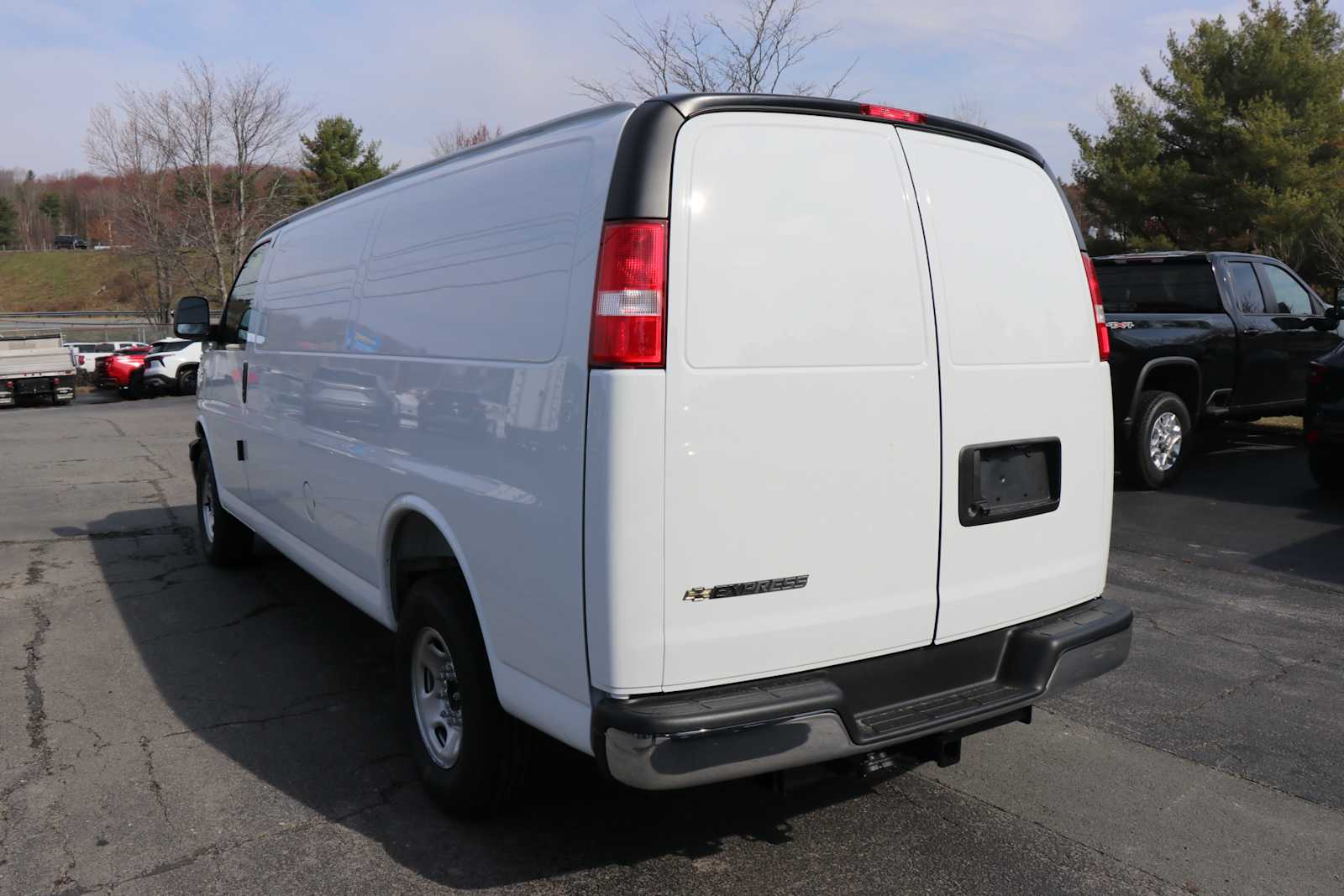 New 2026 Chevrolet Express 2500 - photo 6