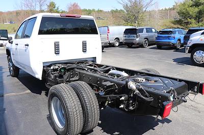 2026 Chevrolet Silverado 3500 Crew Cab 4WD Cab Chassis for sale #T753 - photo 2