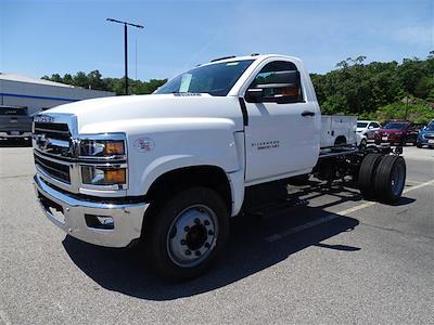 New 2024 Chevrolet Silverado 6500 Work Truck Regular Cab Cab Chassis for sale #24332H - photo 1