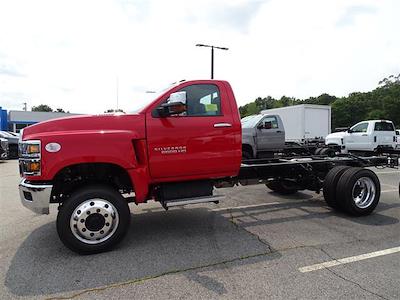New 2024 Chevrolet Silverado 6500 Work Truck Regular Cab 4WD Cab Chassis for sale #24351H - photo 2