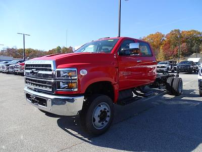 2024 Chevrolet Silverado 5500 Crew Cab DRW 4WD, Cab Chassis for sale #24390H - photo 1