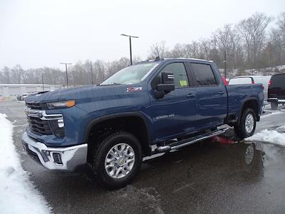 New 2025 Chevrolet Silverado 2500 LT Crew Cab 4WD Pickup for sale #25125H - photo 1