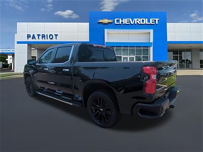 2021 Chevrolet Silverado 1500 Crew Cab 4x4 Pickup for sale #L3530A - photo 2