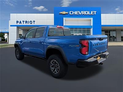 2025 Chevrolet Colorado Crew Cab 4x4 Pickup for sale #L3691 - photo 2